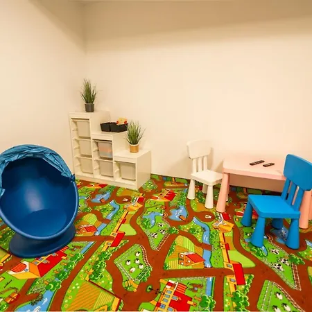 公寓 Szklarska - Kwiat Karkonoszy - Scisle Centrum 斯克拉斯卡波伦巴